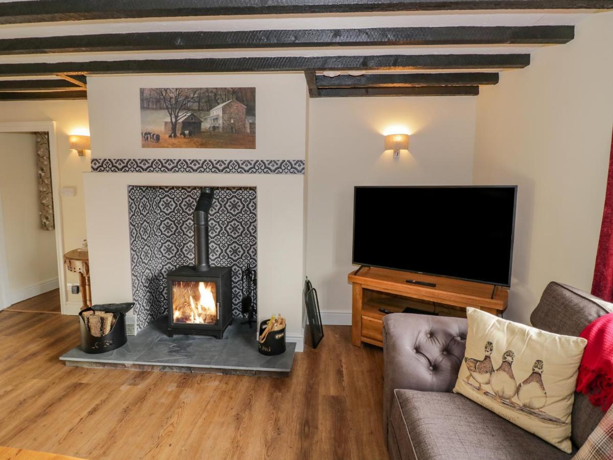 Meadowfields Villa Kidderminster Luaran gambar